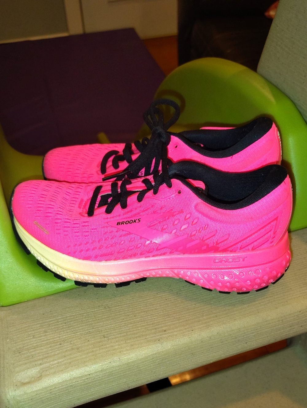 Brooks Women's Hot Pink and Black Running Sneakers - Picture 2 of 6